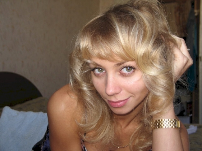 Jolie femme infidèle qui a besoin d'un plan cul